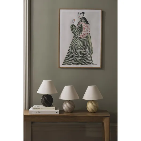 Dahlia 24 Table Lamp Mocha