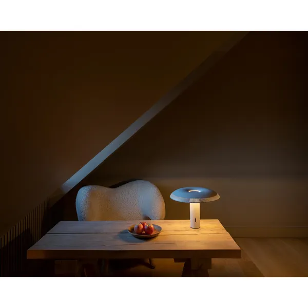Wästberg W203 Ilumina Table lamp Aluminum