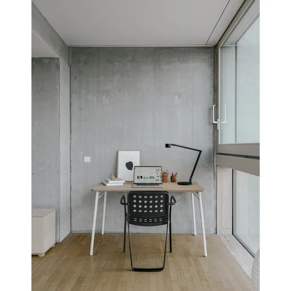 W227 Winkel Alu Bordlampe Jet Black