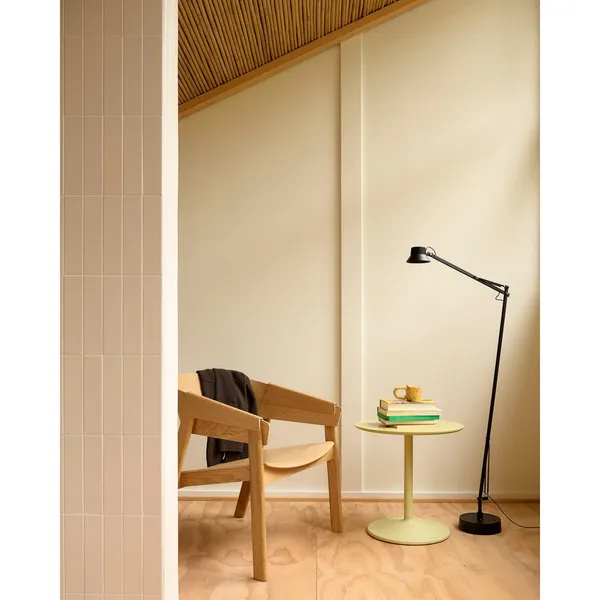 Dedicate Floor Lamp Black