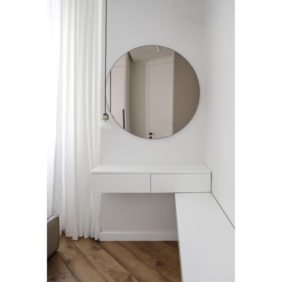 Nabila 552.21L Pendant Black/ Brushed Brass/ Clear Glass