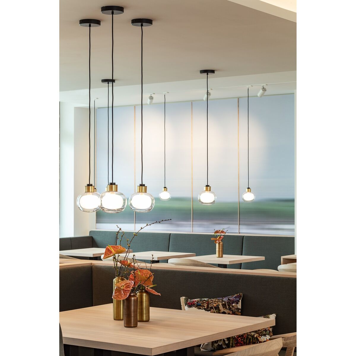 Nabila 552.22L Pendant Black/ Brushed Brass/ Clear Glass