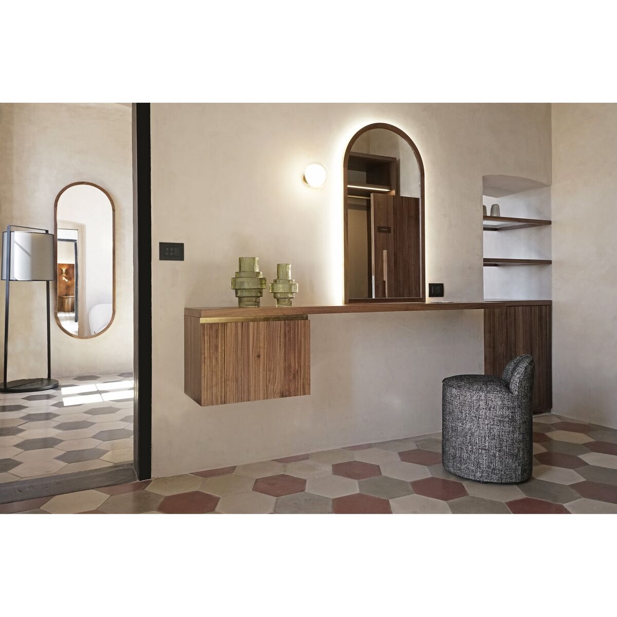 Nabila 552.41L Wand-/ Plafondlamp Titanium/ Brons/ Champagne