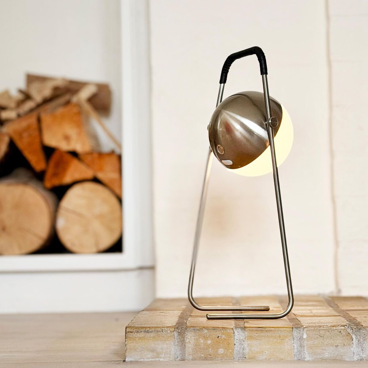 Mova Table Lamp LED Black