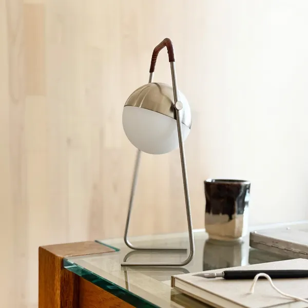 Mova Table Lamp LED Bordeaux