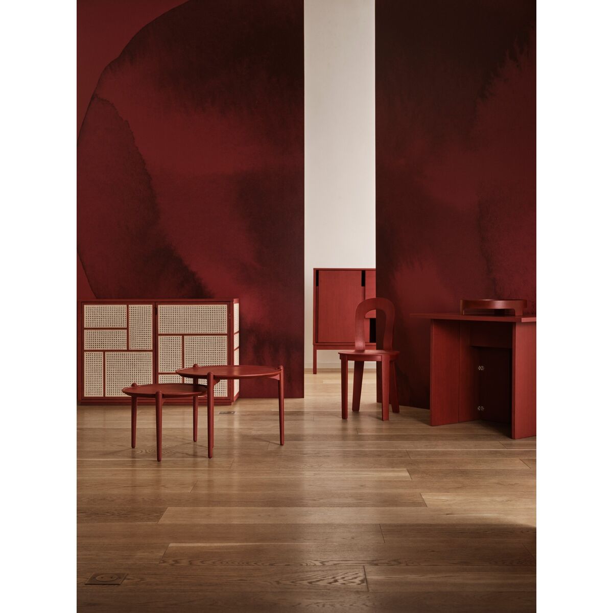 Aria Table High Red