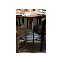Tock Round Table Oak