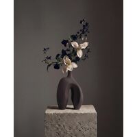 Ni Vase Medium Chocolate Brown