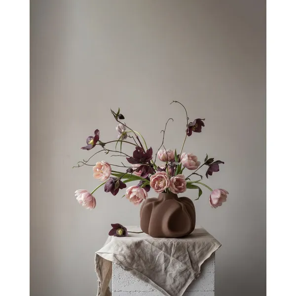 Wabi Vase Medium Almond