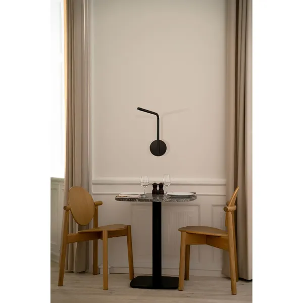 Omni Pivot Wall Lamp Black