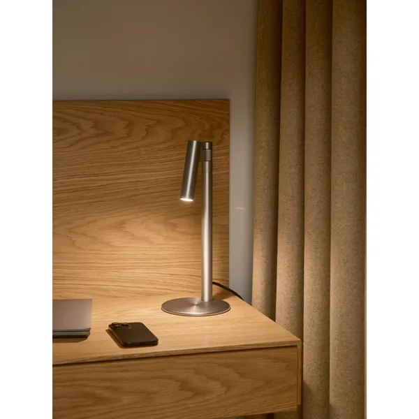 Makoto Tischlampe Satin