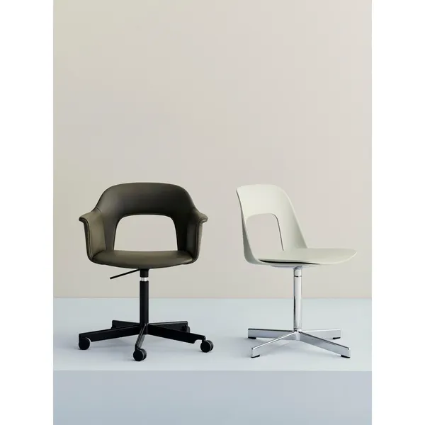 Layout 264 Dining Chair With Armrest & Swivel Grano Cognac/ Aluminum