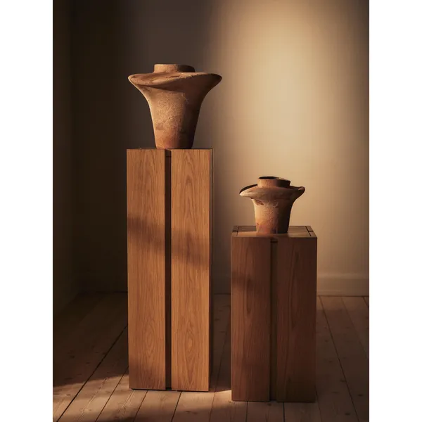 Evio Vase H35 Burnt Umber