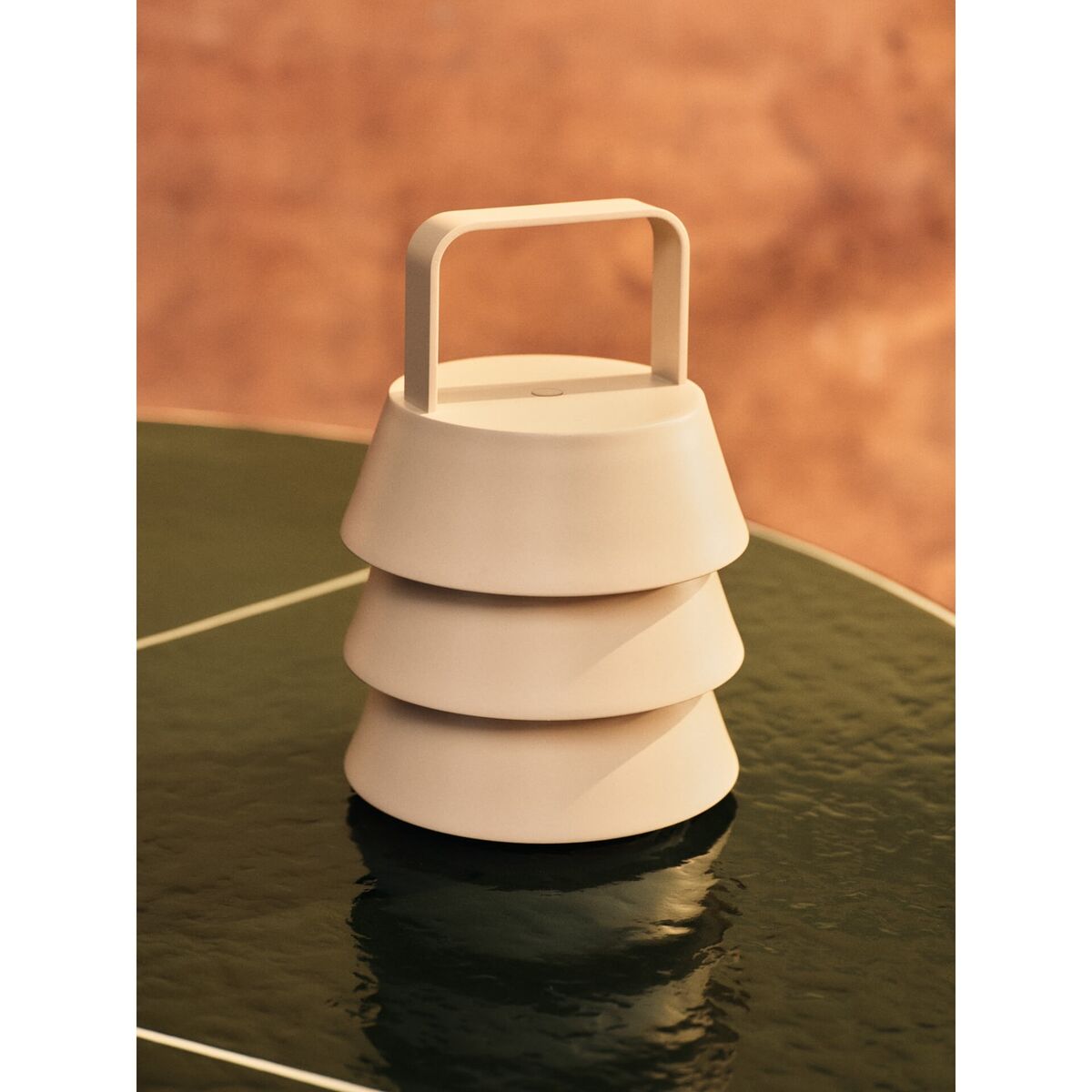Luver Portable Lamp