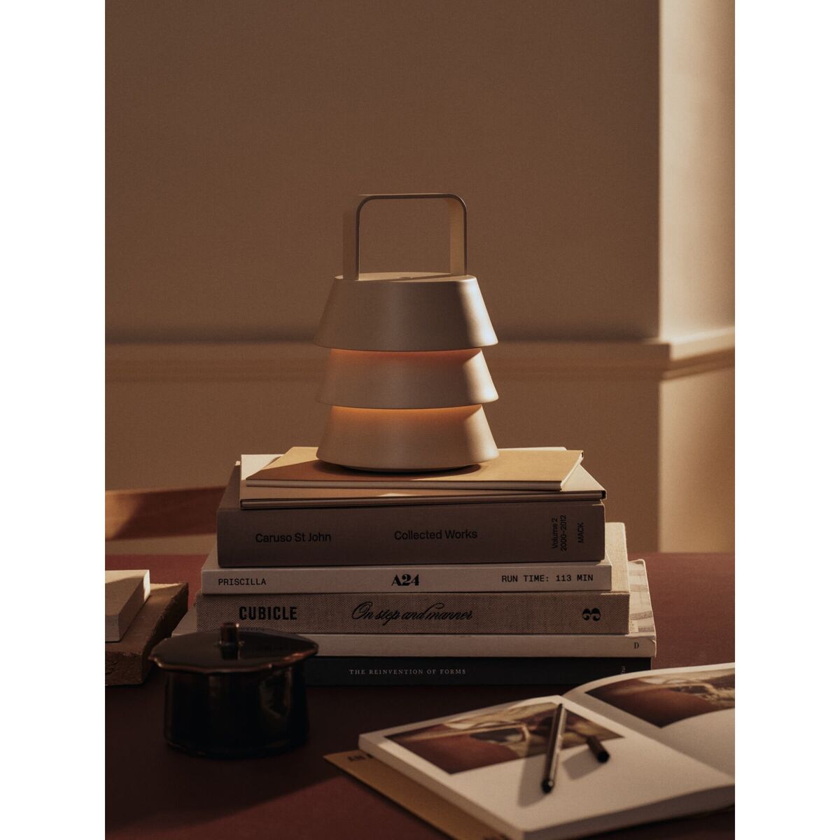 Luver Portable Lamp