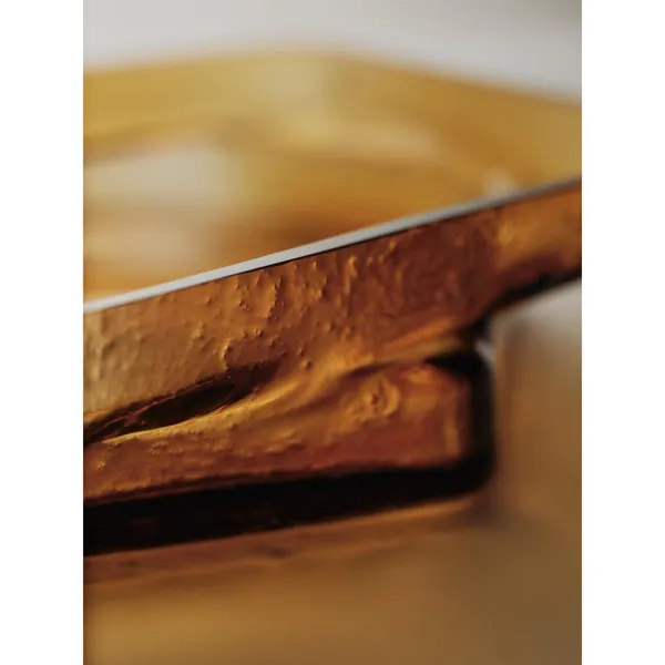 Muro Centerpiece Amber
