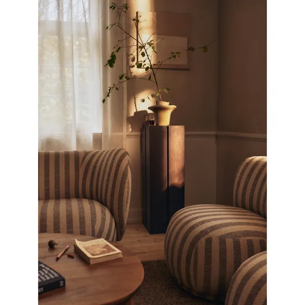 Parcel Pedestal H90 Dark Stained