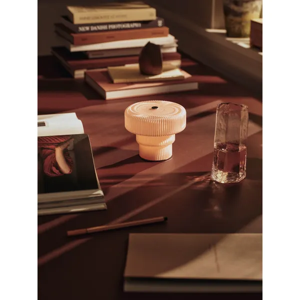 Lampe portable Ripple H10 Rose pâle