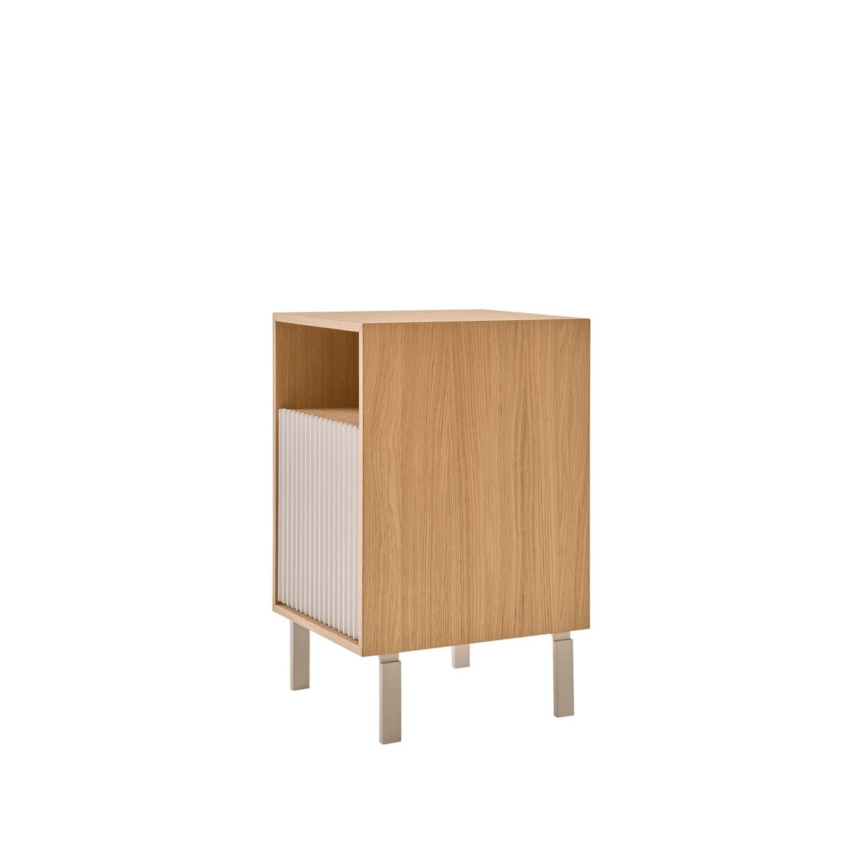 672 Bedside Table Light Oak