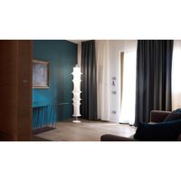 Falkland Gulvlampe Hvid