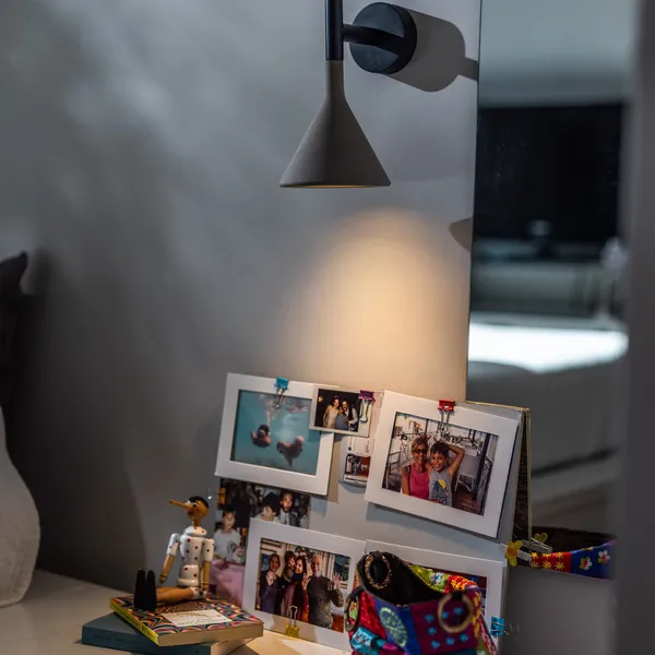 Aplomb Mini Wall lamp White