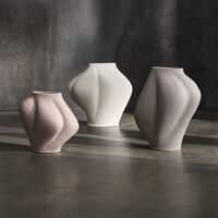 SALTARE Vase Ø13,8 Helltaupe