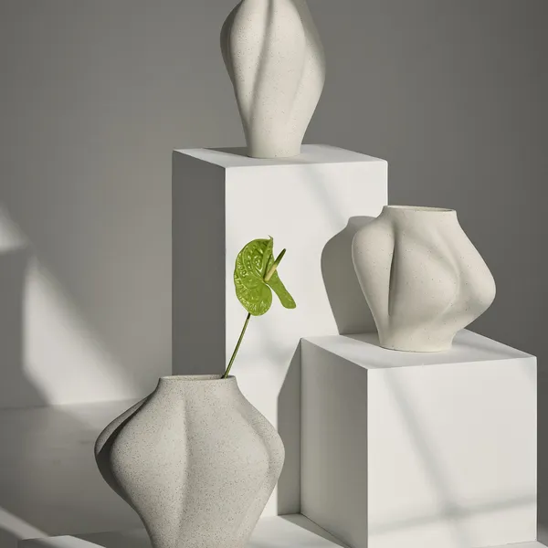 SALTARE Vase Ø13,8 Helltaupe