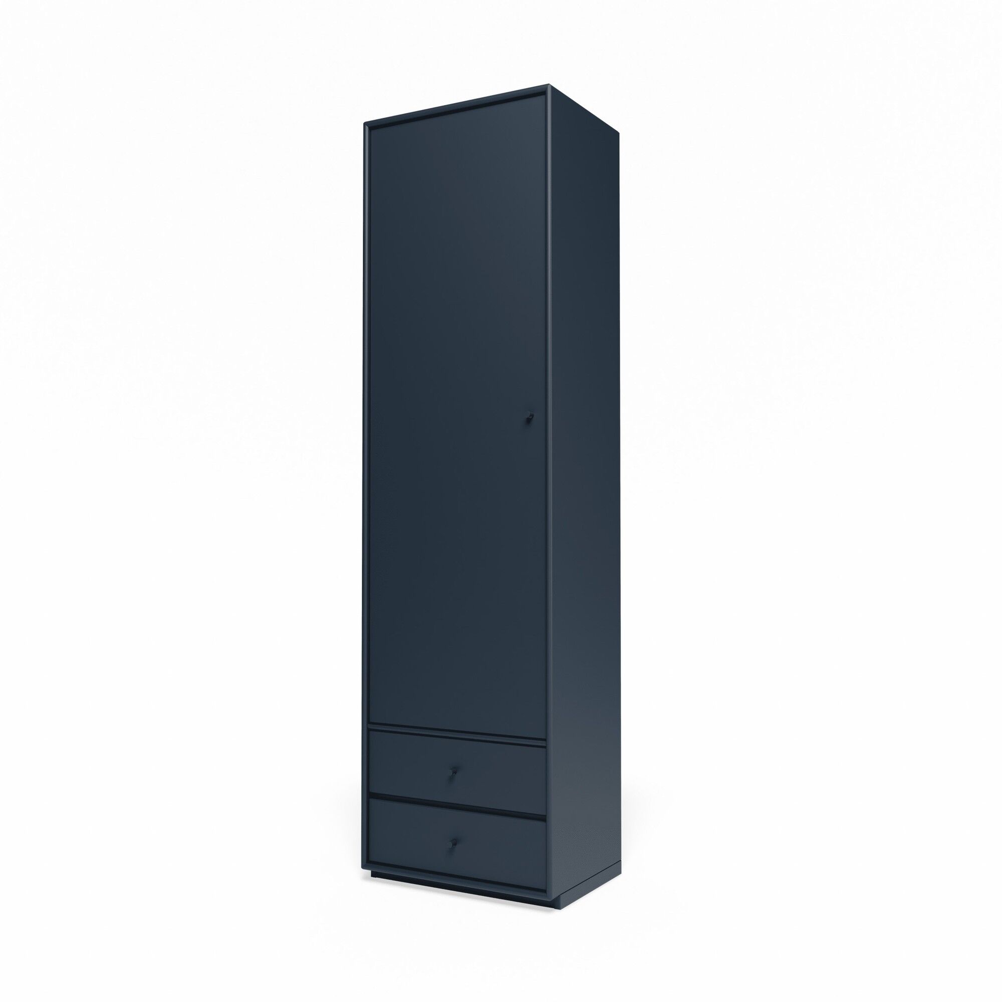 Selection Kleidung Im Kleiderschrank mit Sockel 138-Juniper