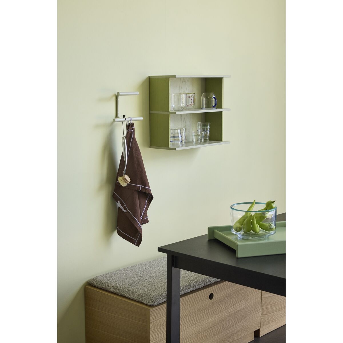 Less Tray Green