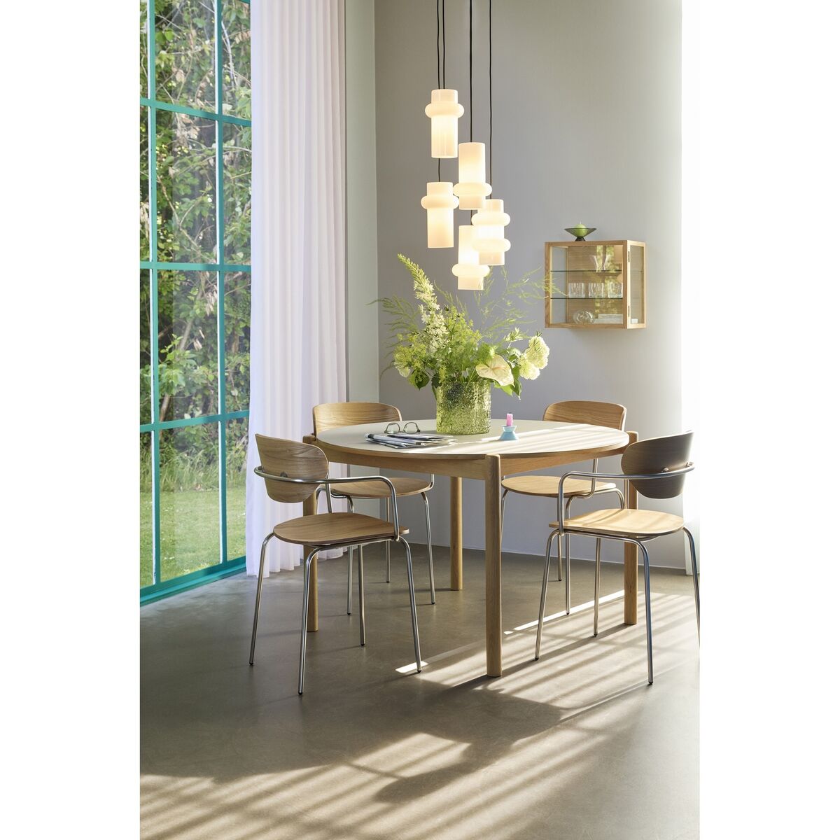 Pilule Double Pendant Shiny White