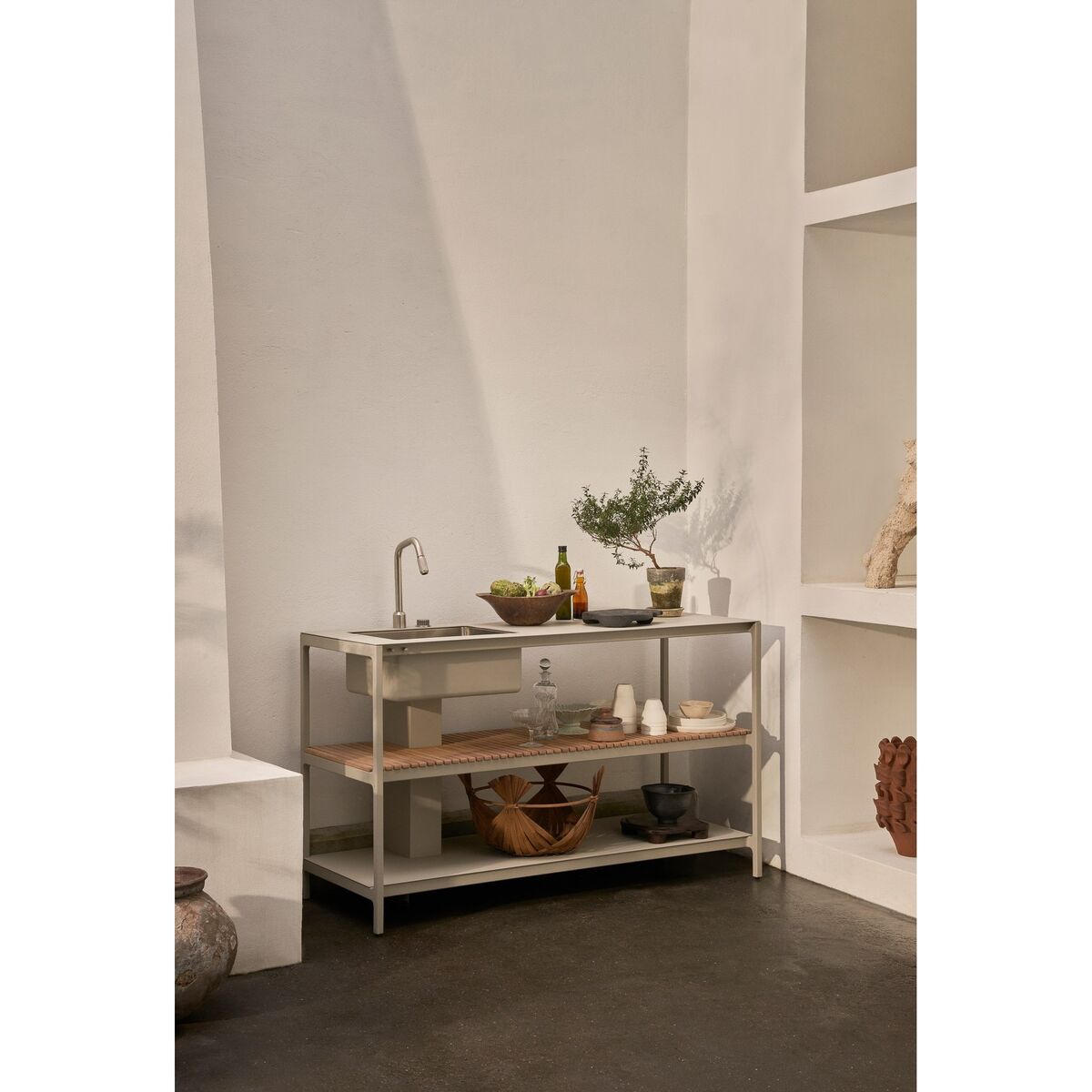 742 Open-Air Kitchen Module Large With Sink Aluminum/Teak