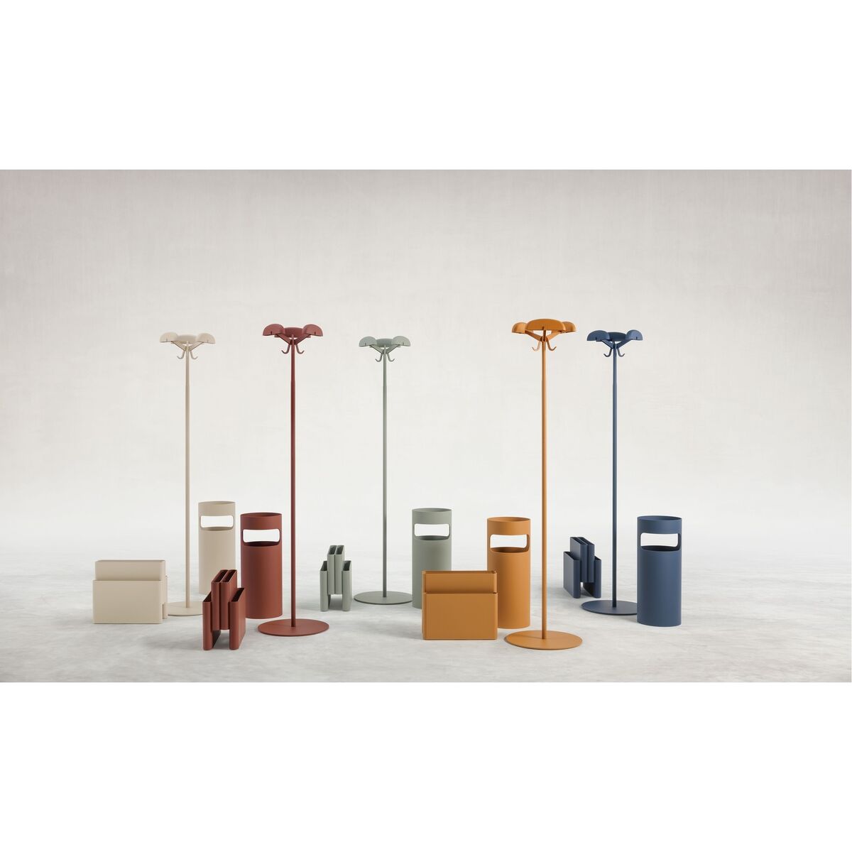 Blauw TENSIONE Kledingrek Mat