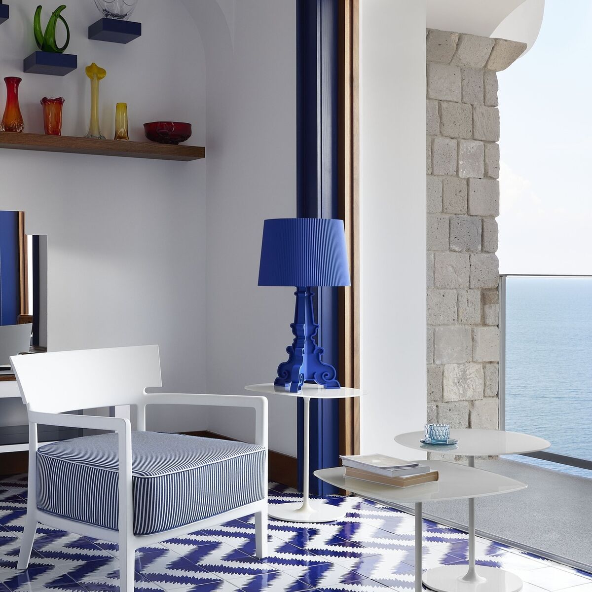 CARA MAT Liberty Artemis Outdoor Armchair White/ Blue
