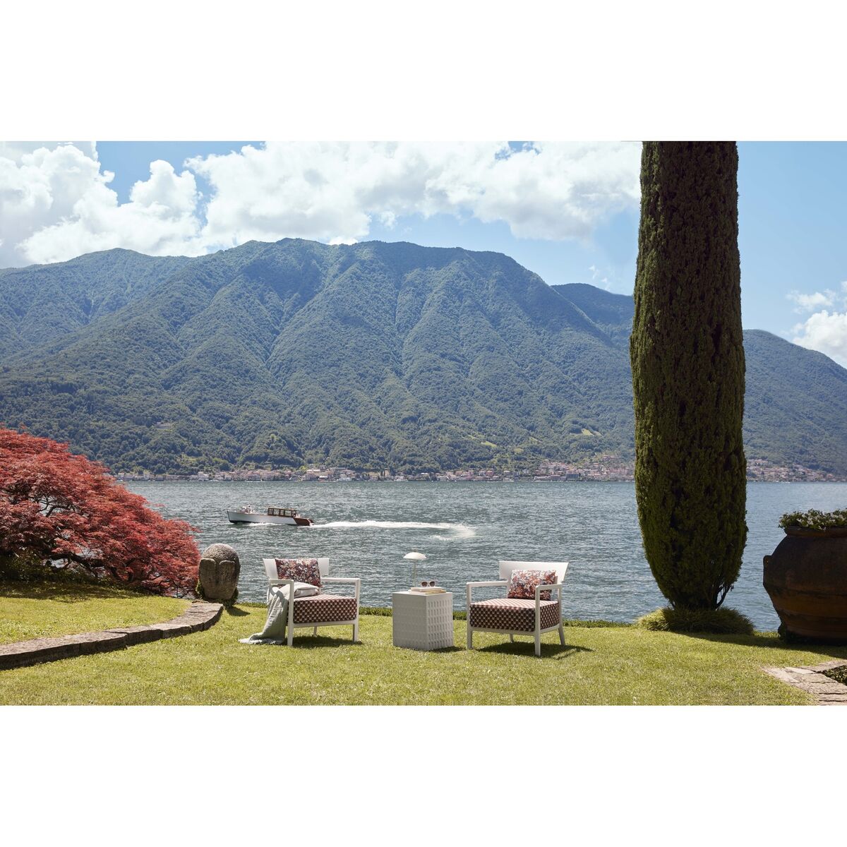 CARA MAT Liberty Obi Check Outdoor Armchair White/ Rust