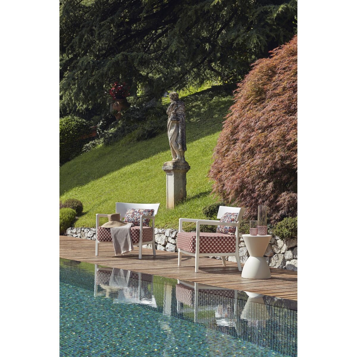 CARA MAT Liberty Obi Check Outdoor Armchair White/Sage