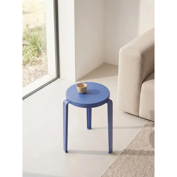 LOU Hocker Azurblau