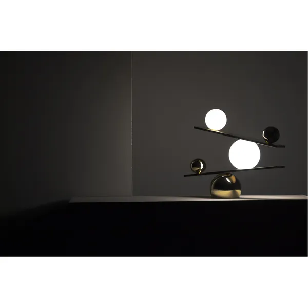 Balance V2 Table Lamp Brass