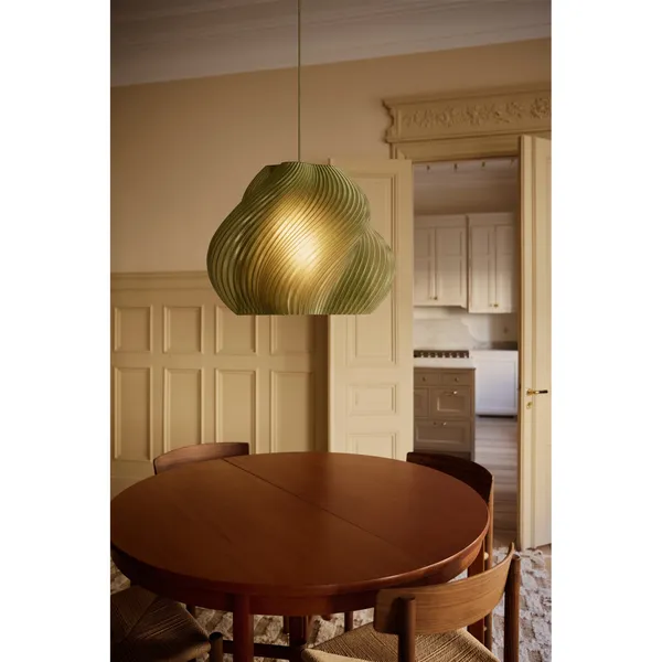 Crème Atelier Soft Serve Mega- Pendelleuchte Olive/ Chrom