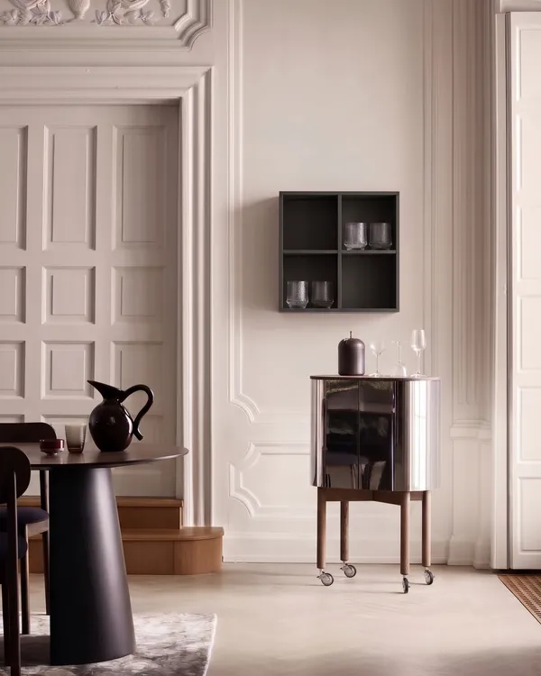Bloc Wall Cabinet Black