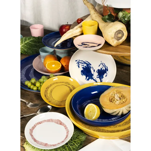 Feast Deep Plate White/ Dark Blue Stripes