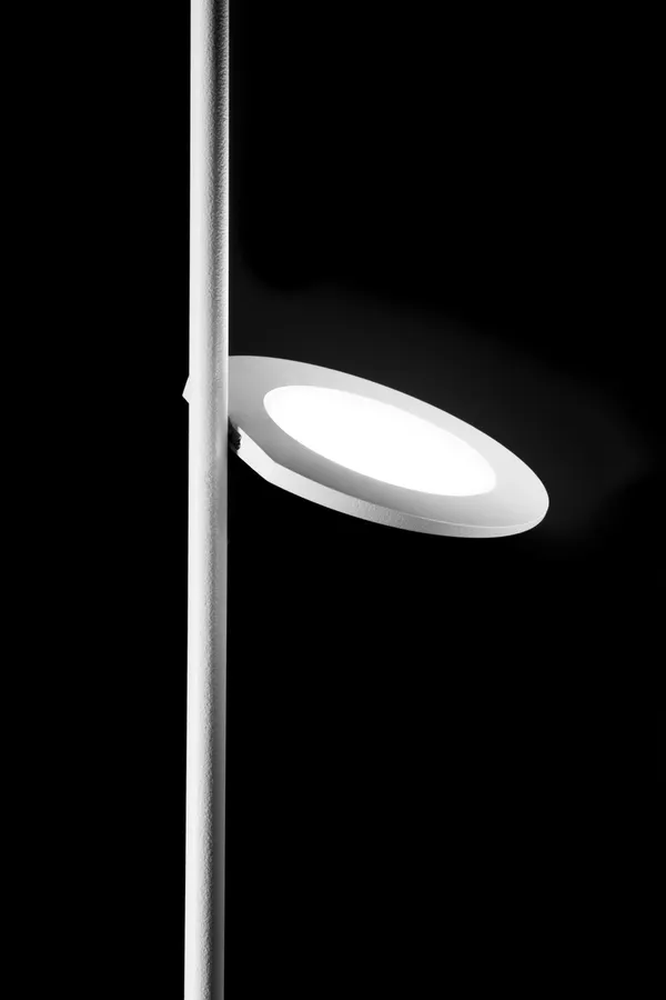 Kimia Gulvlampe Black 9005/Satin Galvanic Gold