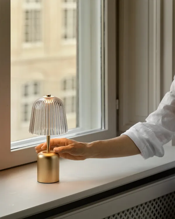Asteea Transportabel Lampe Satin Messing/Riflet Klar