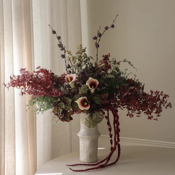 Muse Bouquet Burgundy