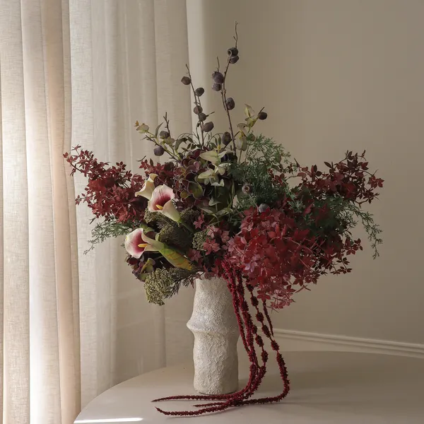 Muse Bouquet Burgundy