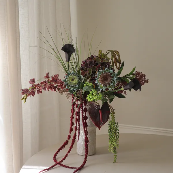 Woodland Nocturne Bouquet Burgundy