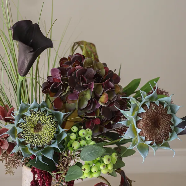 Woodland Nocturne Bouquet Burgundy