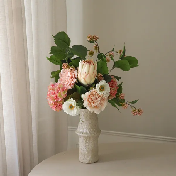Bukiet Blush Protea Light Pink