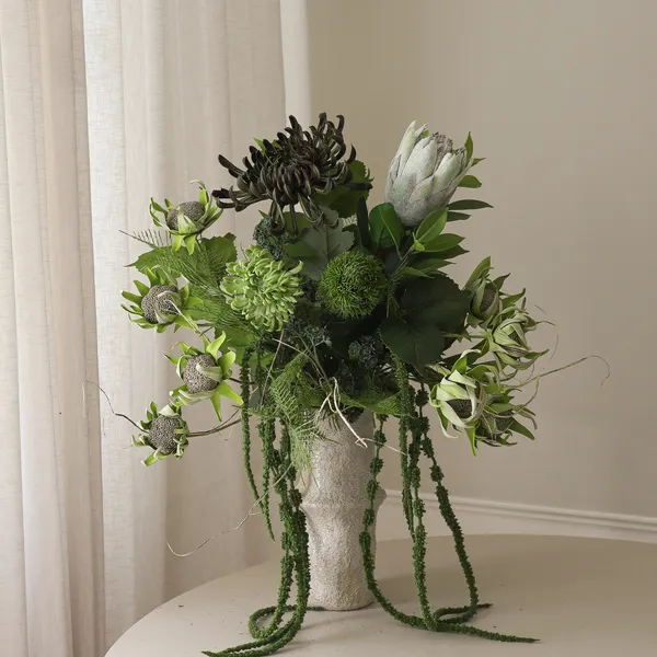 Forest Eclipse Bouquet Green