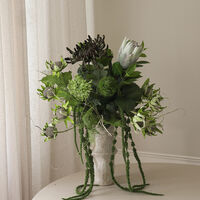 Forest Eclipse Bouquet Green