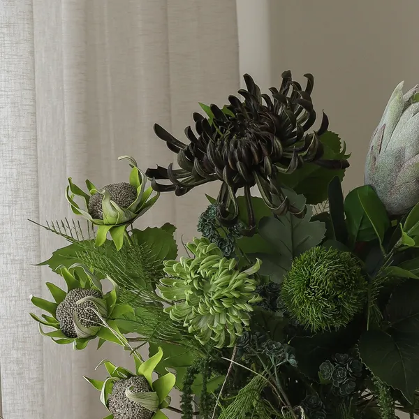 Forest Eclipse Bouquet Green